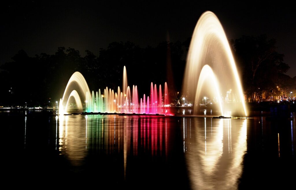 São Paulo — Ibirapuera Park night fountain Ibirapuera Park fountain show at night in São Paulo, with colorful lights reflecting on the lake